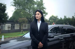 025年商务女保镖价格趋势：专业服务与市场行情解析"